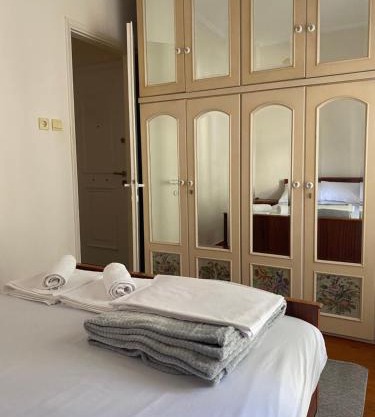 Kalfas Apartment
