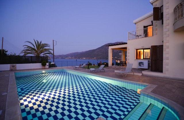 Kalli Villa
