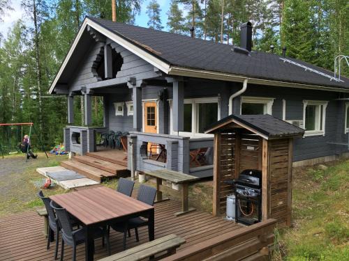 Kallio-Orava Villa with jacuzzi