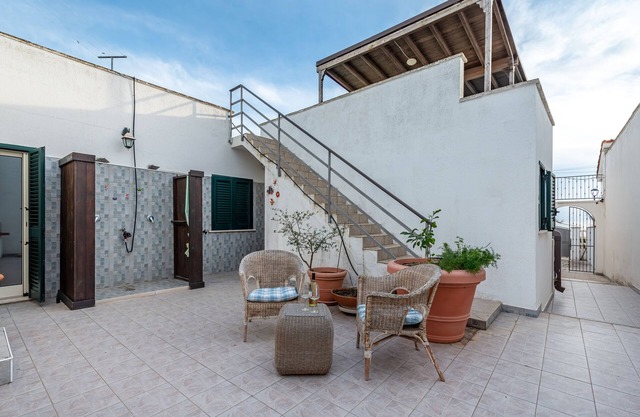 Kallisti Beach House - sea front, Alliste, Italy