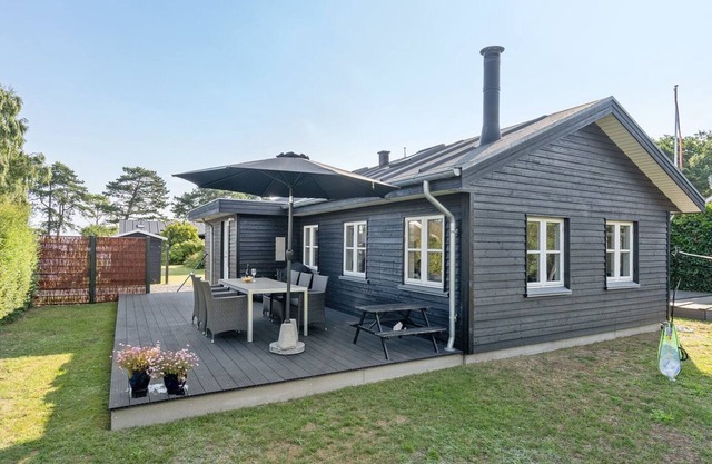 "Kamilla" - 200m from the sea by Interhome