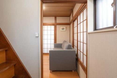 Kamitagata House in Nakano Sleeps 7Just Steps from Araiyakushi-Mae Station