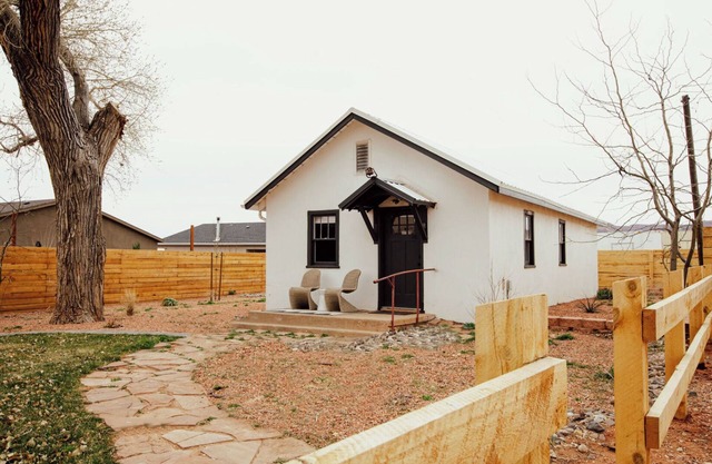 Kanab Cottage