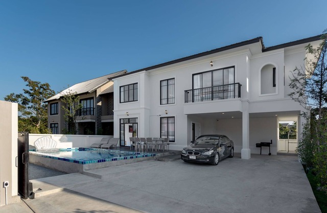 Kanna Pool Villa