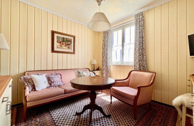 Kanne Honeymoon Apartment historic, central for romantic getaways