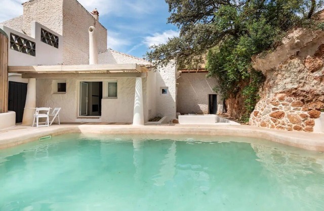 Kaolin Rocabella Apartment with Private Sandy Pool