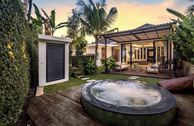 Kaori Loft - Romantic 1BR Villa with Jacuzzi and garden view