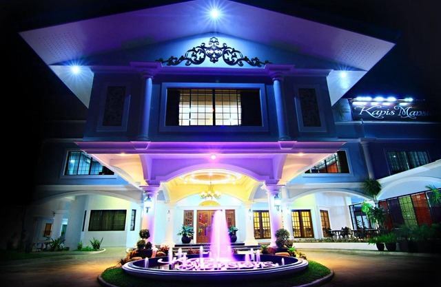 Kapis Mansions Hotel