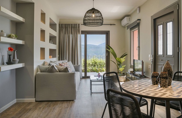 Kappa Suites - Junior Suite