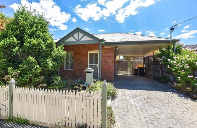 Karinya Cottage - Keep it simple, peaceful and cen