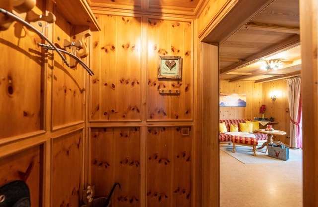 "Karwendel" apartment, 1 bedroom, shower and toilet, - Brigitta, guest house