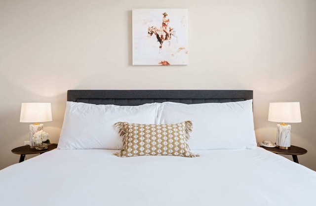 Kasa | Family Friendly 2BD + Full Kitchen | Dallas