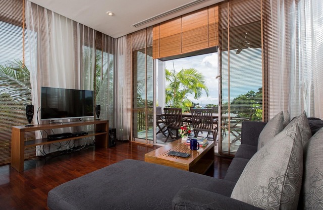 Kata gardens Penthouse 4C near beach