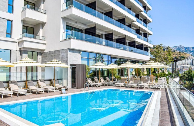 Katamare Hotel