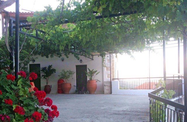 Katerina's Traditional country cottage