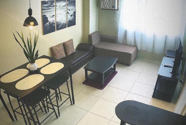 Kaye's Comfy Hub 1