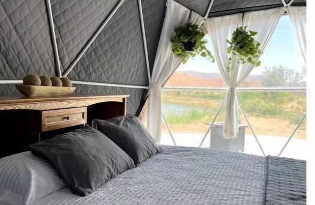 Kayenta Dome at Sand Creek Homestead