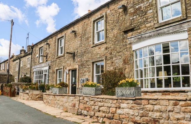 KEARTON SHUNNER FELL, pet friendly in Muker