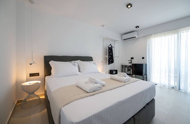 KEDL Junior Suites 103