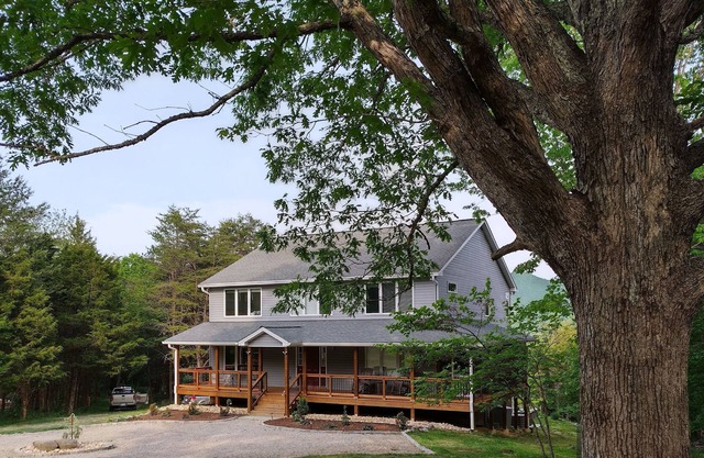 Kelly's Retreat- Mountain Getaway, Entire Home
