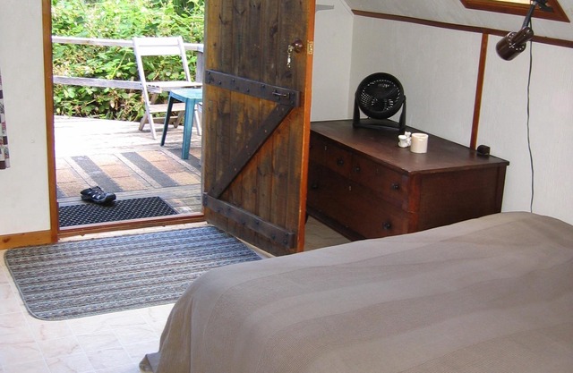 KEMA Hornby Island - Cabin - Water Views