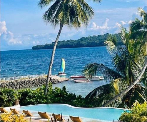 Kembali CONDO Resort with Sea View