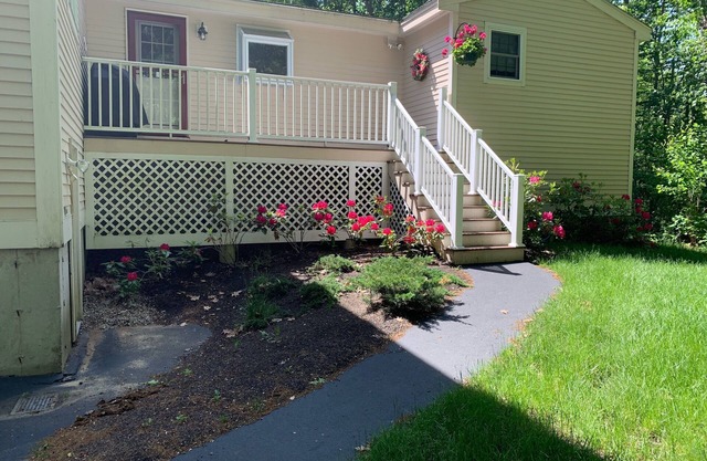 Kennebunk Apartment
