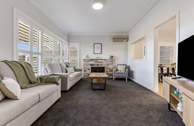 Kennington House, 3BR Home in Bendigo City
