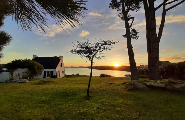 KER HELEN - Family house with sea view