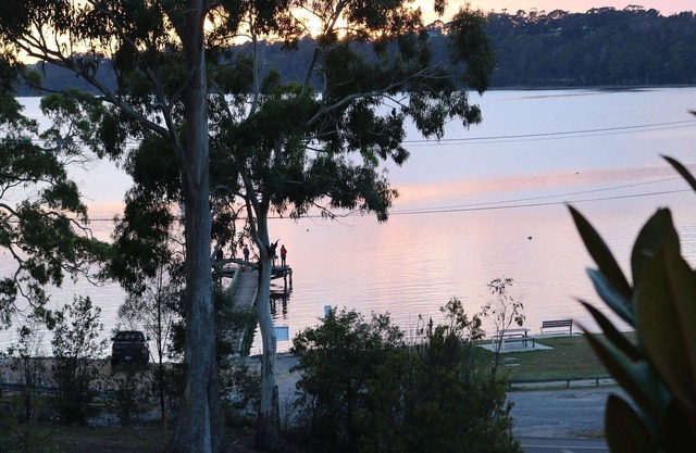 Kerry Cottage - bayside home