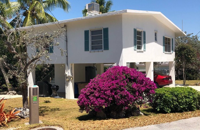 Key Largo Waterfront Cottage