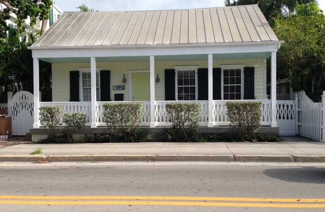 Key West Cottage Located in Old Town Key West. Available March 2025!