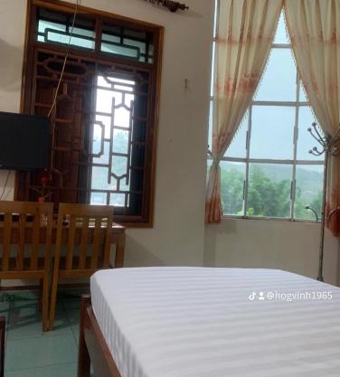 Khách Sạn Phong Châu