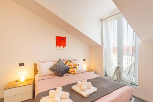 KHL APARTMENTS - SanSiro, Milano