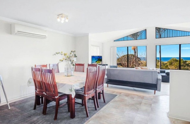 Kiama · Kiama Ocean View Cottage lifestyle