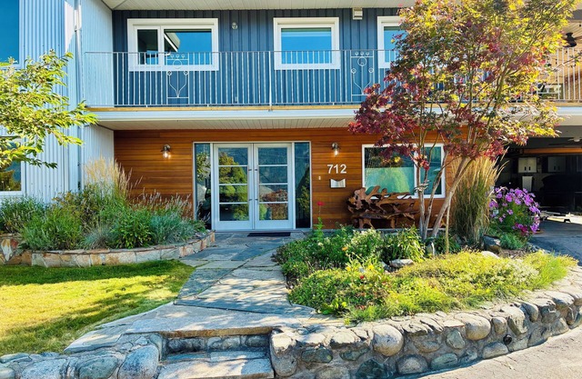 Kidds Cottage Nelson, A fully furnished suite with everything. Just bring gear.