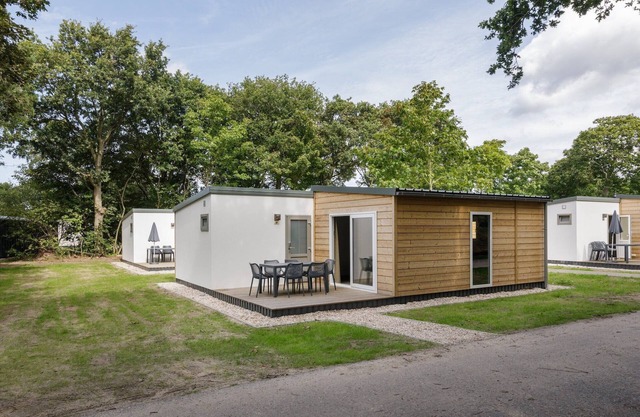 Kijkduin Chalet Near Beach