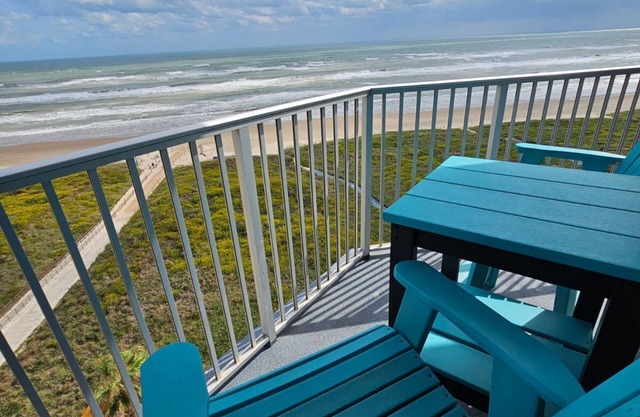 KILLER VIEW, In The Heart of the Island, Aquarius, 9th flr SPI License 2023-2541