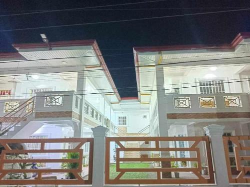Kimz Residences