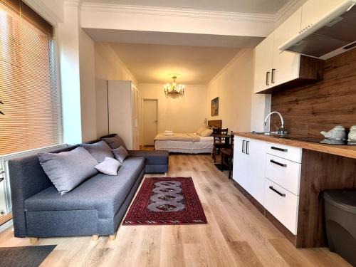 KindStay Suites Prague Airport - Terrace Suite
