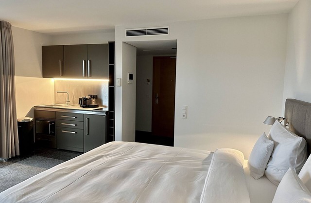 King Triple Apartment