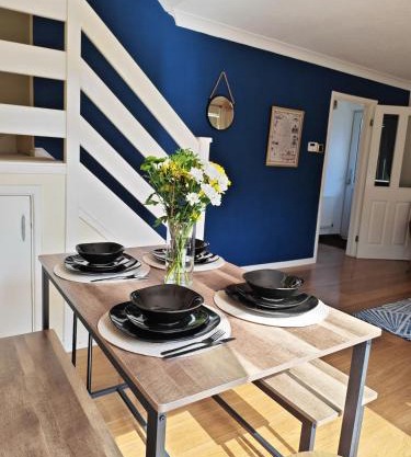 Kingston Park 3BR - Great for Families&Contractors