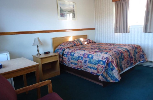 Kingsway Inn