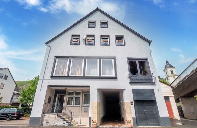 Kinheim Riverside Group Stay