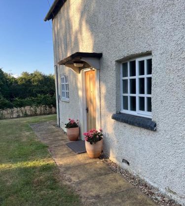 Kites Hall Cottage