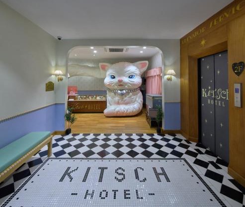 Kitsch Hotel