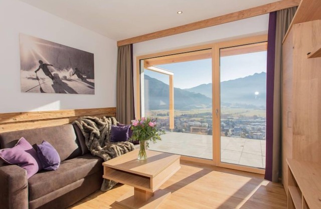 Kitzsteinhorn by Interhome