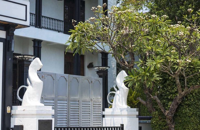 KJORN Mansion - Live like a King - Serviced Villa - 10 min to Nimman/Old City
