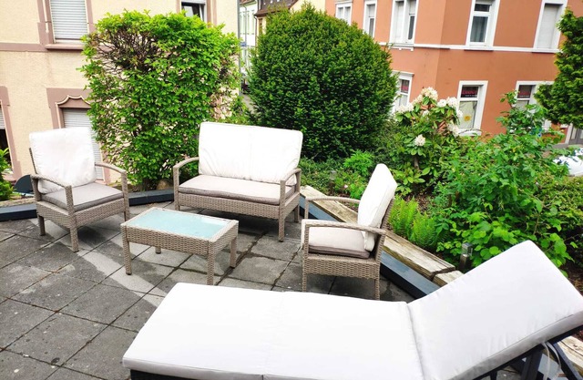 KL3: Stylish Downtown Apt + Rooftop Terrace, Walk to Bars & Restaurants!