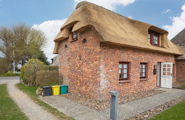 Kleine Kate - Reetgedeckte Ferienwohnung Unmittelbar am Wattenmeer